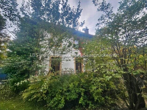 Einfamilienhaus zum Kauf 350.000 € 7 Zimmer 240 m² 6.905 m² Grundstück Wolfersheim Blieskastel 66440