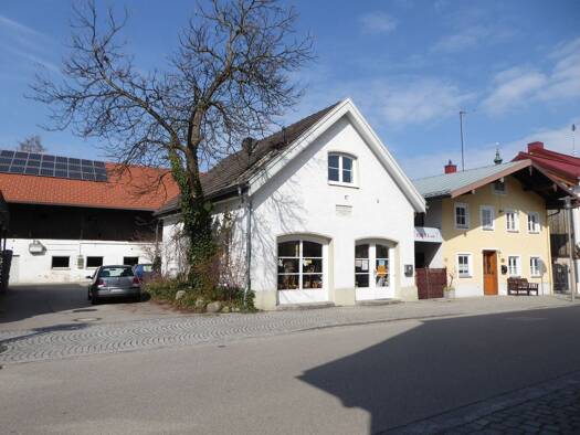 Bürogebäude zur Miete 690 € 2 Zimmer 78 m² Bürofläche Bahnhofstraße 12 Waging am See Waging a. See 83329