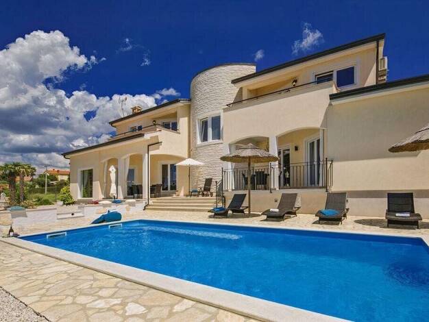 Villa zum Kauf 975.000 € 4 Zimmer 245 m² 850 m² Grundstück Poreč 52440