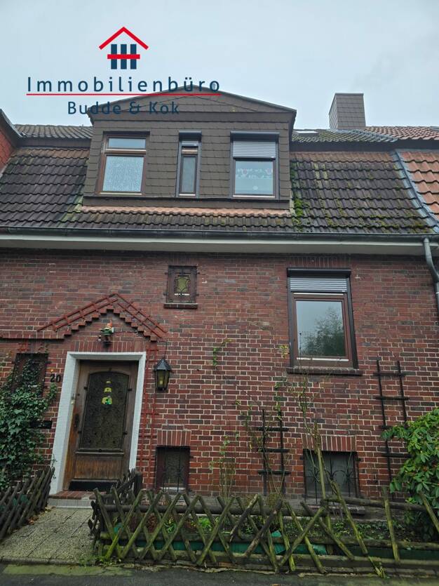 Reihenmittelhaus zum Kauf 180.000 € 5 Zimmer 90 m² 297 m² Grundstück Heppens Wilhelmshaven 26384