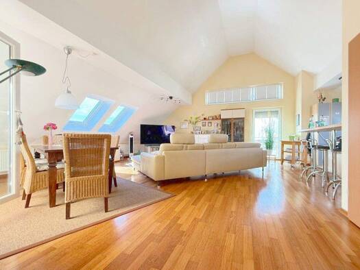 Wohnung zum Kauf 475.000 € 3 Zimmer 115 m² Eschborn 65760