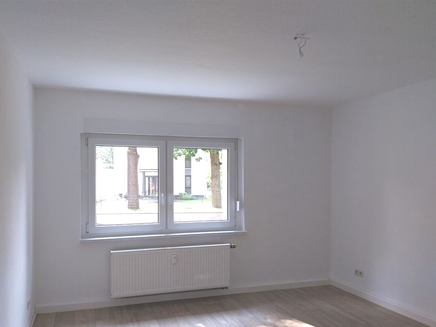 Wohnung zur Miete 414 € 3 Zimmer 68,3 m²<br/>Wohnfläche 2.<br/>Geschoss 01.12.2024<br/>Verfügbarkeit Stollberger Straße 34c Kapellenberg 811 Chemnitz 09119