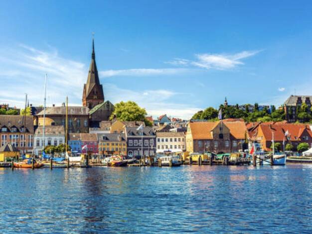 Wohnung zur Miete 690 € 2 Zimmer 61 m² 1. Geschoss frei ab 15.09.2026 Norderstraße 115 Altstadt Altstadt 24939