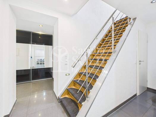 Einfamilienhaus zum Kauf 279.000 € 5 Zimmer 140 m² 1.715 m² Grundstück Humes Eppelborn 66571