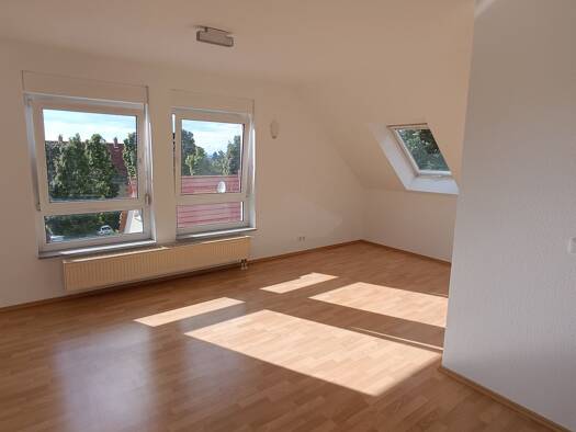 Wohnung zur Miete 720 € 2 Zimmer 55 m² Geschoss 3/4 frei ab 01.02.2027 Lützelsachsen Weinheim 69469