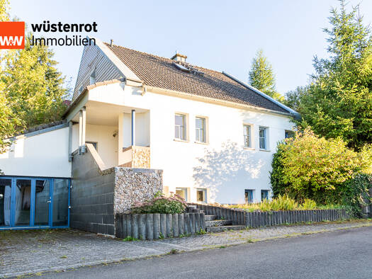Haus zum Kauf 320.000 € 5 Zimmer 108 m² 950 m² Grundstück Neuhütten 54422