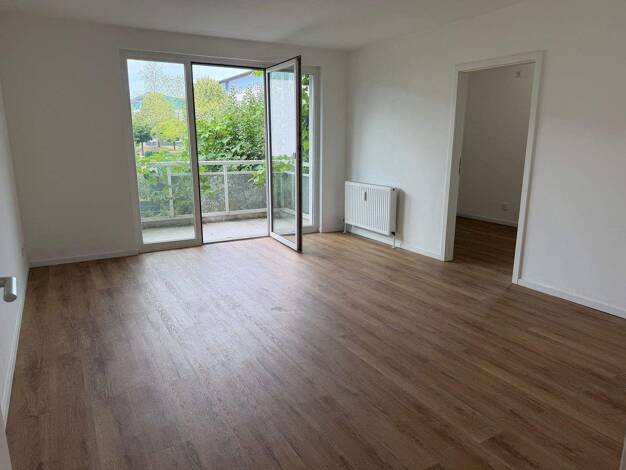 Wohnung zur Miete 1.130 € 4 Zimmer 82 m² Geschoss 1/4 frei ab sofort Himmelgeister Straße 260 Bilk Düsseldorf 40225