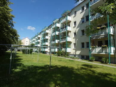 Wohnung zur Miete 367 € 3 Zimmer 57,3 m² 3. Geschoss frei ab sofort J.-R.-Becher-Straße 65 Bautzen Bautzen 02625