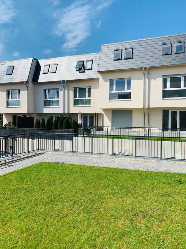 Reihenmittelhaus zum Kauf provisionsfrei 730.000 € 5 Zimmer 136 m² 105 m² Grundstück Whitehorse-Straße 13 Teltow Teltow 15413