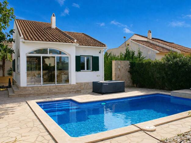 Haus zur Miete 2.000 € 4 Zimmer 110 m² 357 m² Grundstück Cala 07688