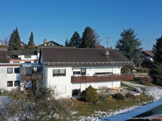 Mehrfamilienhaus zum Kauf 395.000 € 7 Zimmer 244 m² 1.035 m² Grundstück Mitterfels Mitterfels 94360