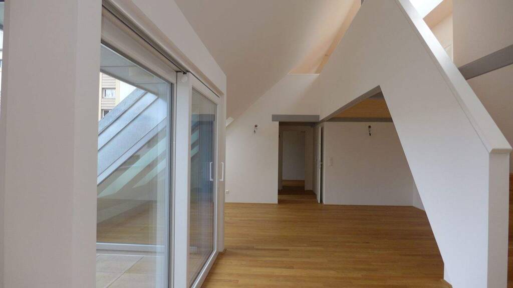 Wohnung zur Miete 11,28 € 4 Zimmer 142,6 m² 3. Geschoss Linz 4020