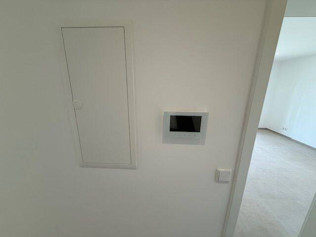 Erstbezug nach Renovierung, 3-Zi-ETW mit Balkon, Garten (ca. 170 m²), FBHZ, 1.OG, 2 Stellplätze, 91058 Erlangen-Eltersdorf – Erlangen – Vorschaubild 3