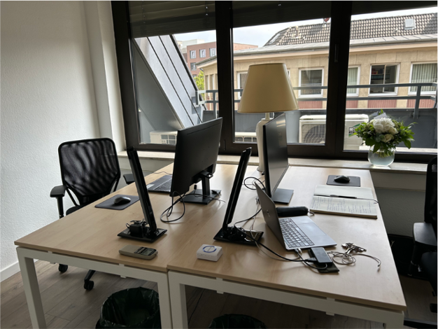 Bürofläche zur Miete provisionsfrei 580 € 26 m² Bürofläche Sternstraße Pempelfort Düsseldorf 40479