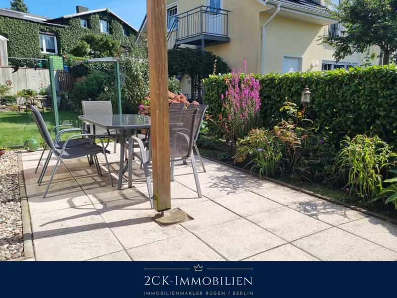 Doppelhaushälfte zum Kauf 362.000 € 4 Zimmer 127 m² 330 m² Grundstück Schmiedestraße 6A Göhren 18586