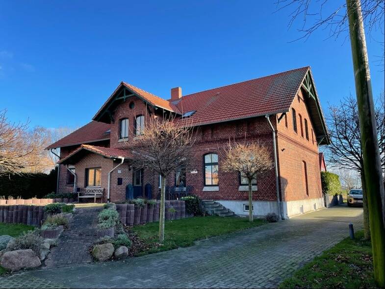 Haus zum Kauf 513.000 € 15 Zimmer 370 m² 1.861 m² Grundstück Heilgeisthof Levenhagen 17498