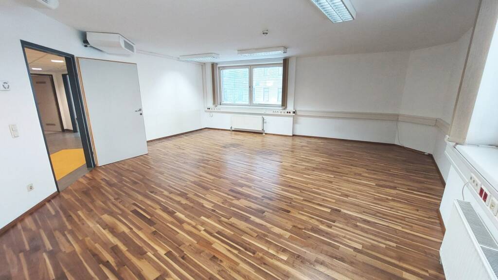 Bürofläche zur Miete 9,67 € 4 Zimmer 134 m² Bürofläche Markhofgasse 1-9 Wien 1030