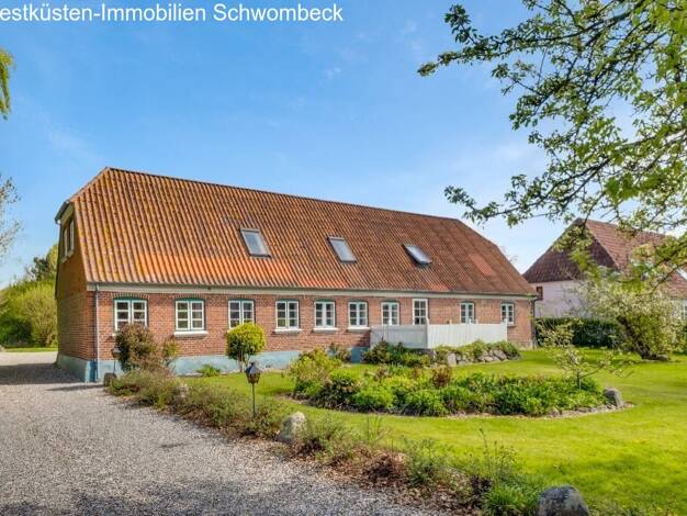 Einfamilienhaus zum Kauf 320.000 € 6 Zimmer 218 m² 8.379 m² Grundstück Ærø Municipality 5970