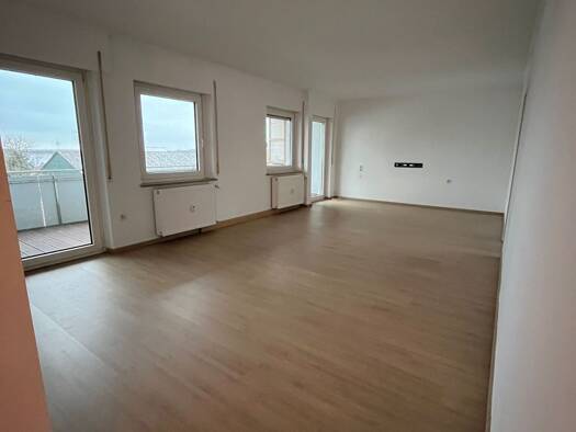 Wohnung zur Miete 980 € 3 Zimmer 80 m² Geschoss 1/1 frei ab sofort Röckenhof Kalchreuth 90562