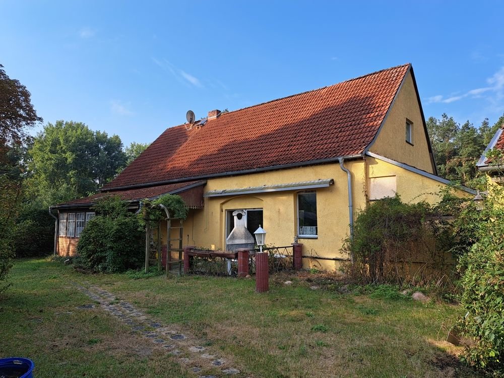 Einfamilienhaus zum Kauf 220.000 € 8 Zimmer 181,3 m²<br/>Wohnfläche 6.394 m²<br/>Grundstück Waldow 15910 Unterspreewald/ OT Waldow 15910