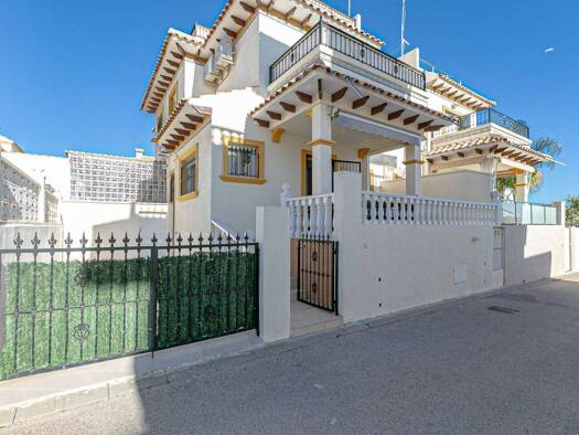 Villa zum Kauf 219.900 € 3 Zimmer 74 m² 38 m² Grundstück Orihuela 03189