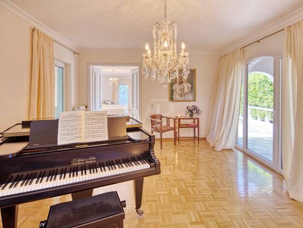 Einfamilienhaus zum Kauf 1.480.000 € 7 Zimmer 306 m² 1.227 m² Grundstück Schweinheim Bad Godesberg / Schweinheim 53177