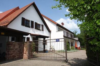 Wohnung zur Miete 320 € 2 Zimmer 50 m² 1 Geschosse Dellfeld 66503