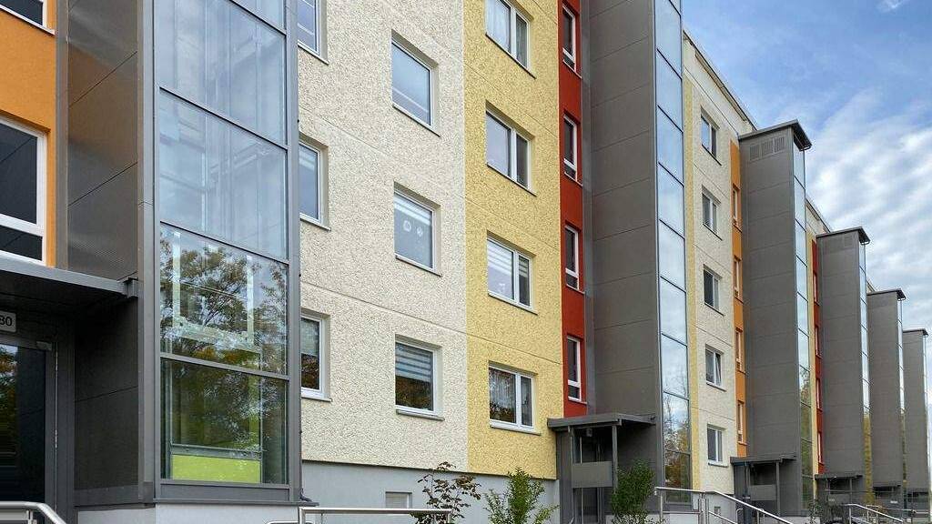 Wohnung zur Miete 401 € 3 Zimmer 68 m² EG Karl-Wetzel-Straße 76 Lusan Gera 07549