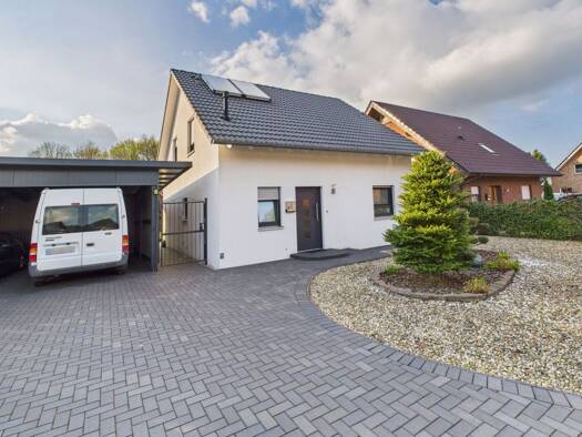Einfamilienhaus zum Kauf 299.000 € 5 Zimmer 111 m² 825 m² Grundstück Werlte 49757