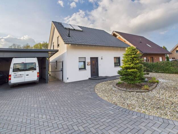 Einfamilienhaus zum Kauf 299.000 € 5 Zimmer 111 m² 825 m² Grundstück Werlte 49757