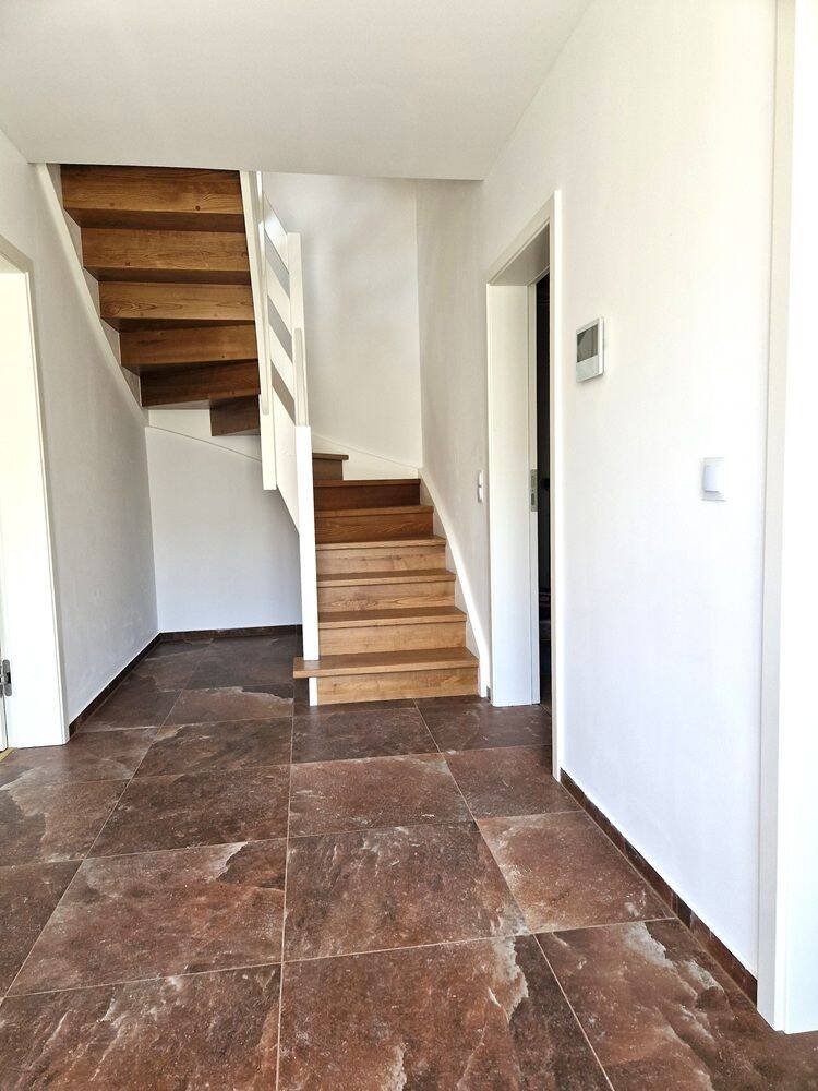 Reihenmittelhaus zur Miete – pohled 5