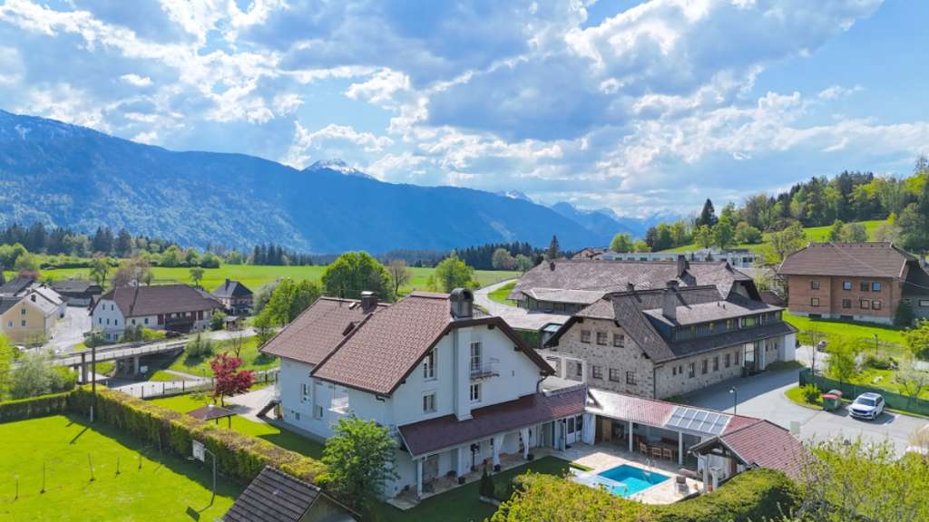 Mehrfamilienhaus zum Kauf 799.000 € 14 Zimmer 319,8 m²<br/>Wohnfläche 1.742 m²<br/>Grundstück St. Stefan im Gailtal 9623