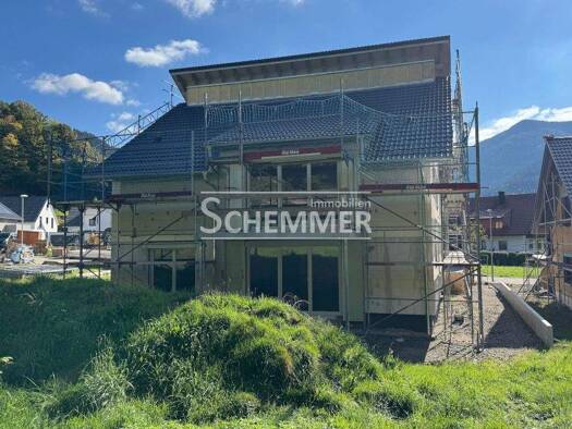 Wohnung zur Miete - Erstbezug 1.084 € 3 Zimmer 98,5 m² frei ab 01.04.2026 Simonswald 79263