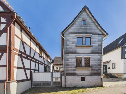 Einfamilienhaus zum Kauf 149.000 € 4 Zimmer 86 m² 317 m² Grundstück Stammheim Florstadt 61197