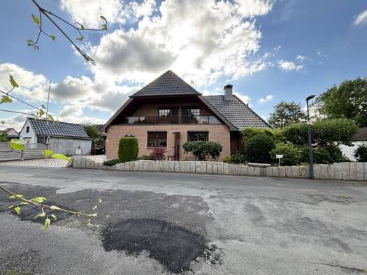 Mehrfamilienhaus zum Kauf 499.000 € 7 Zimmer 278 m² 720 m² Grundstück Schönebeck Bremen 28757