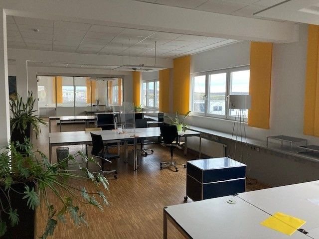 Bürofläche zur Miete 7,90 € 260 m²<br/>Bürofläche Estenfeld Estenfeld 97230