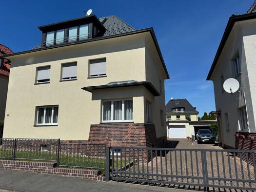 Wohnung zur Miete 950 € 5 Zimmer 122 m² Geschoss -1/4 frei ab 01.11.2026 Uhlandstraße 10 Saalfeld Saalfeld/Saale 07318
