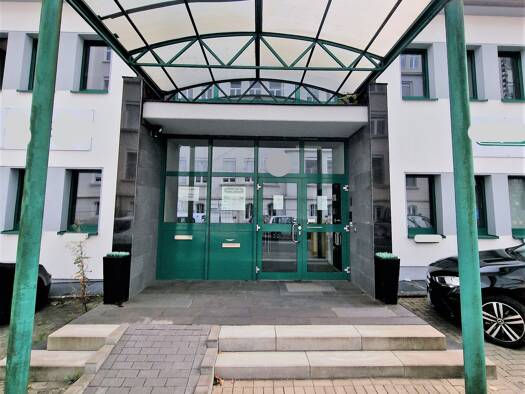 Bürogebäude zum Kauf 2.300.000 € 1.750 m² Bürofläche Solingen-Mitte Solingen 42651