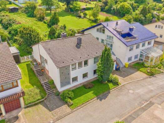 Einfamilienhaus zum Kauf 245.000 € 6 Zimmer 147 m² 1.087 m² Grundstück Zweibrücken 66482