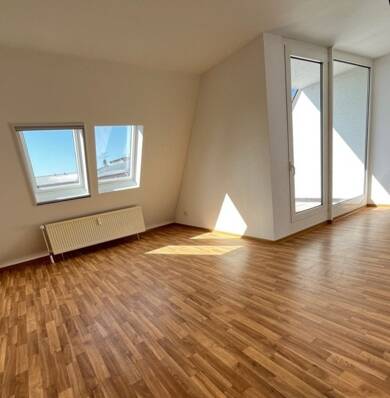 Wohnung zur Miete 318 € 1 Zimmer 45 m² Dachgeschoss Finsterwalde Finsterwalde 03238