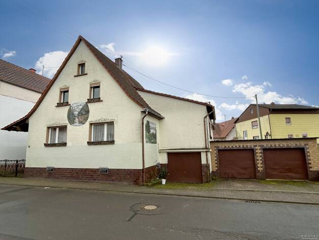 Einfamilienhaus zum Kauf 126.000 € 6 Zimmer 163 m² 441 m² Grundstück Weselberg Weselberg 66919