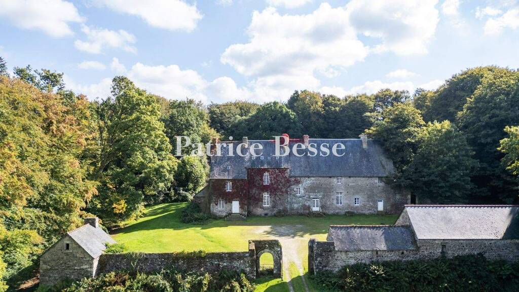 Herrenhaus zum Kauf 639.000 € 10 Zimmer 400 m² 60.969 m² Grundstück La Tour d'Auvergne Saint-Brieuc 22000