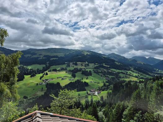 Haus zum Kauf provisionsfrei 1.200.000 € 5 Zimmer 100 m² 556 m² Grundstück Kirchberg in Tirol 6365