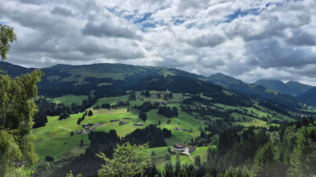 Haus zum Kauf provisionsfrei 1.200.000 € 5 Zimmer 100 m² 556 m² Grundstück Kirchberg in Tirol 6365