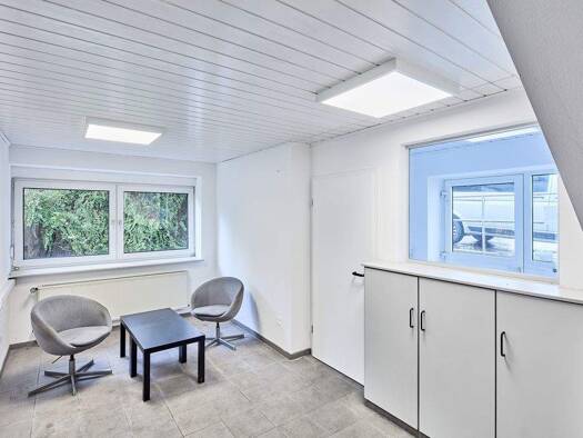 Bürogebäude zur Miete 4,59 € 83,2 m² Bürofläche Ennest Attendorn 57439