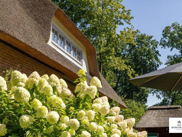 Einfamilienhaus zum Kauf 3.950.000 € 8 Zimmer 344 m² 15.000 m² Grundstück Wedel (direkt an der Grenze zu Hamburg-Rissen) 22880