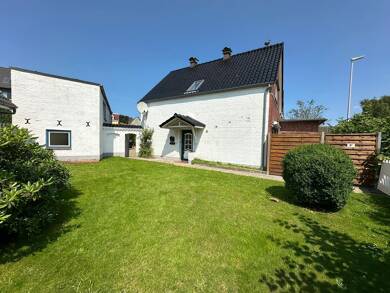 Mehrfamilienhaus zum Kauf 259.000 € 7 Zimmer 164 m² 499 m² Grundstück Nord Husum 25813