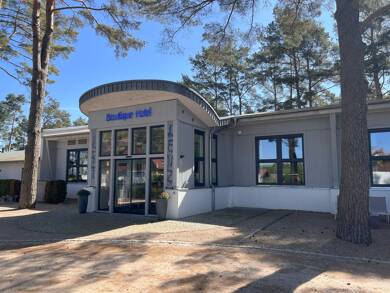 Gastronomie/Hotel zum Kauf 2.680.000 € 1.300 m² Gastrofläche 6.380 m² Grundstück Lenz-Süd Fünfseen - Lenz-Süd 17213