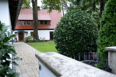 Villa zum Kauf provisionsfrei 2.500.000 € 7 Zimmer 340 m² 2.400 m² Grundstück Hirschenau 7 Rückersdorf Rückersdorf 90607