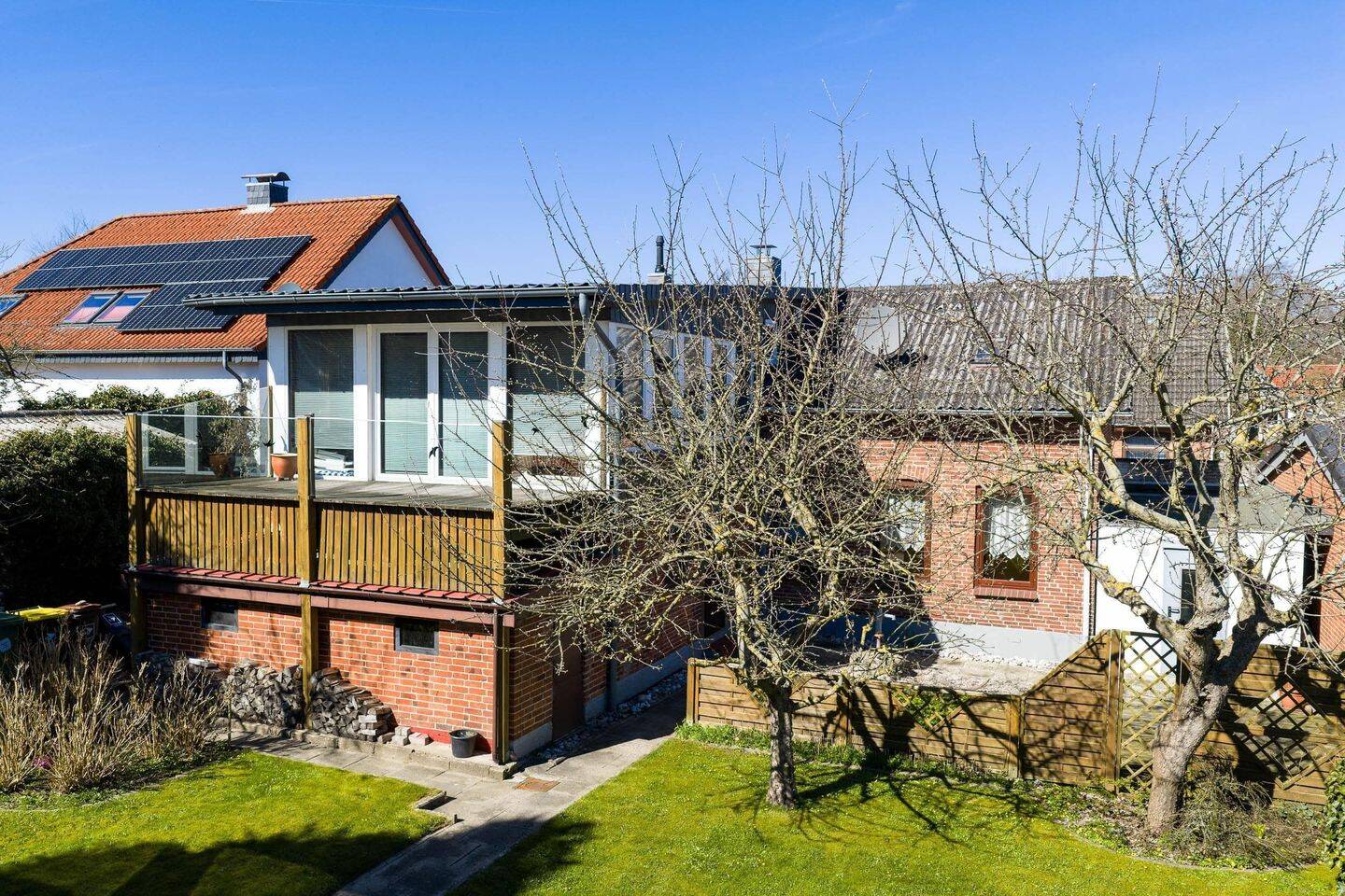 Einfamilienhaus zum Kauf - Ansicht 2